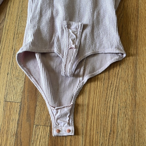 Free People On A Cloud Flared Long Sleeve Bodysuit Mauve Size S Boho Festival - Picture 6 of 6